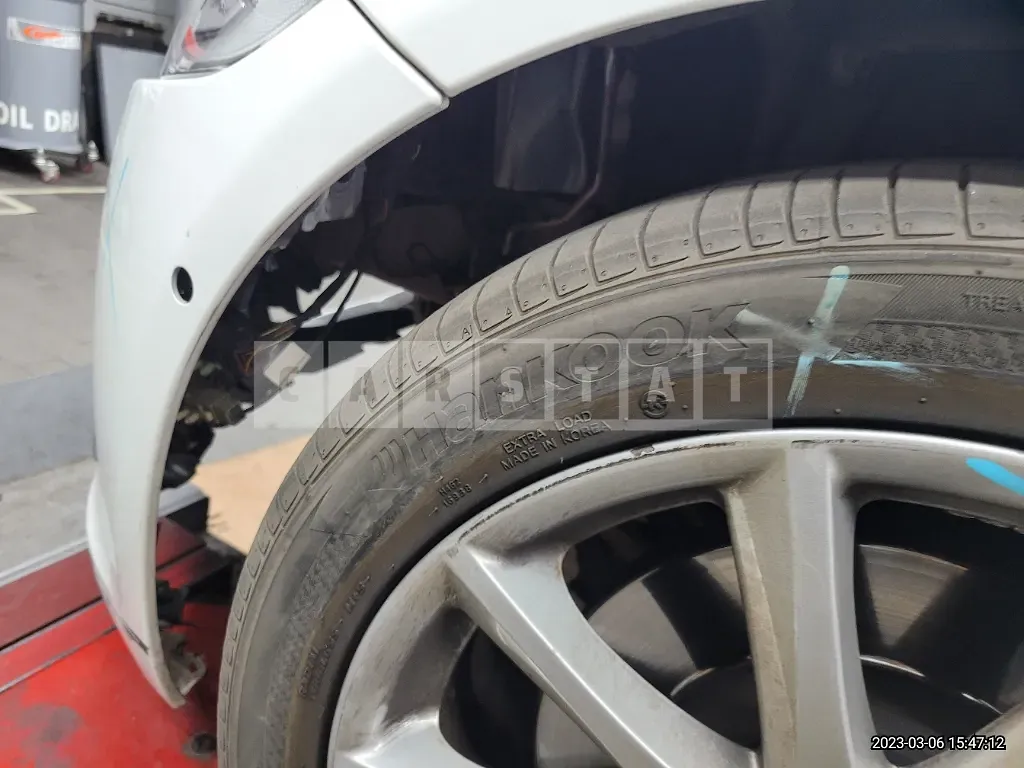 Photo 2 of 20: 2016 Jaguar XJ 3.0d — Korean insurance auction