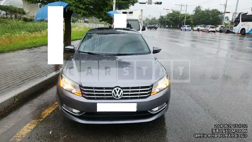 Photo 2 of 8: 2015 Volkswagen Passat 2.0 TDI — Korean insurance auction