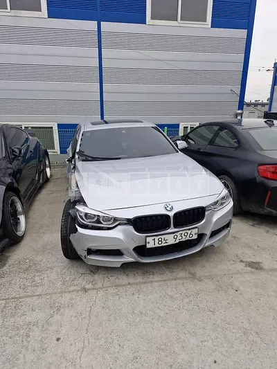 Photo 1 of 7: 2018 BMW 320i, VIN WBA8A9109JAD29598 — Korean insurance auction