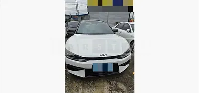 Photo 1 of 24: 2022 Kia EV6 Long Range — Korean insurance auction
