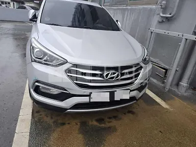 Photo 1 of 14: 2017 Hyundai Santa Fe DM 2.0 — Korean insurance auction