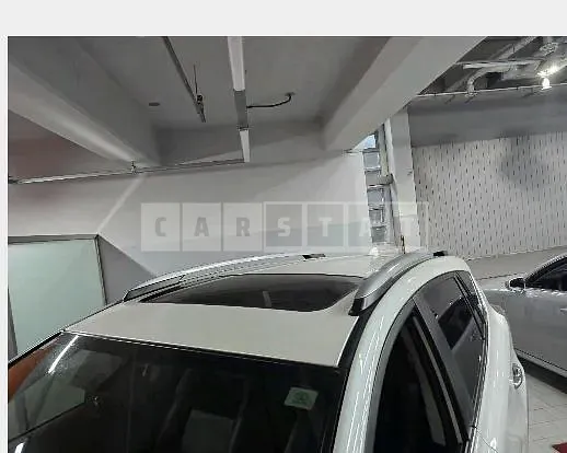 Photo 2 of 12: 2016 Toyota Love 4 Hybrid — Korean insurance auction