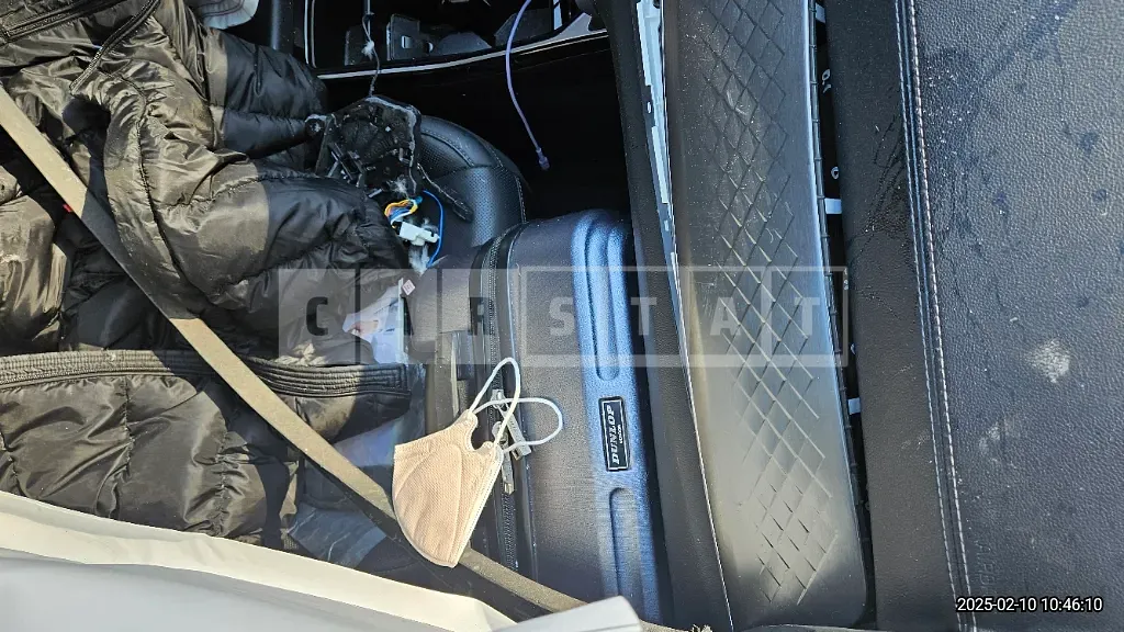 Photo 2 of 13: 2020 Kia Sorento — Korean insurance auction