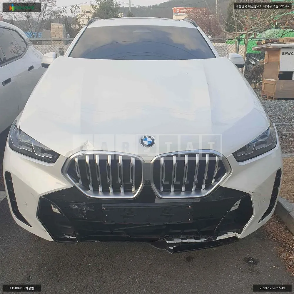 Photo 2 of 28: 2023 BMW X6 xDrive 40i M Sport, VIN WBA31EX03R9S58192 — Korean insurance auction