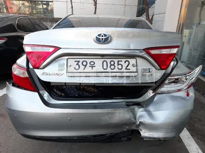 Photo 2 of 8: 2016 Toyota Camry Hybrid, VIN 4T1BD1FK8GU200487 — Korean insurance auction