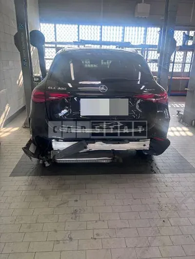 Photo 1 of 33: 2023 Mercedes-Benz GLC300 4Matic — Korean insurance auction