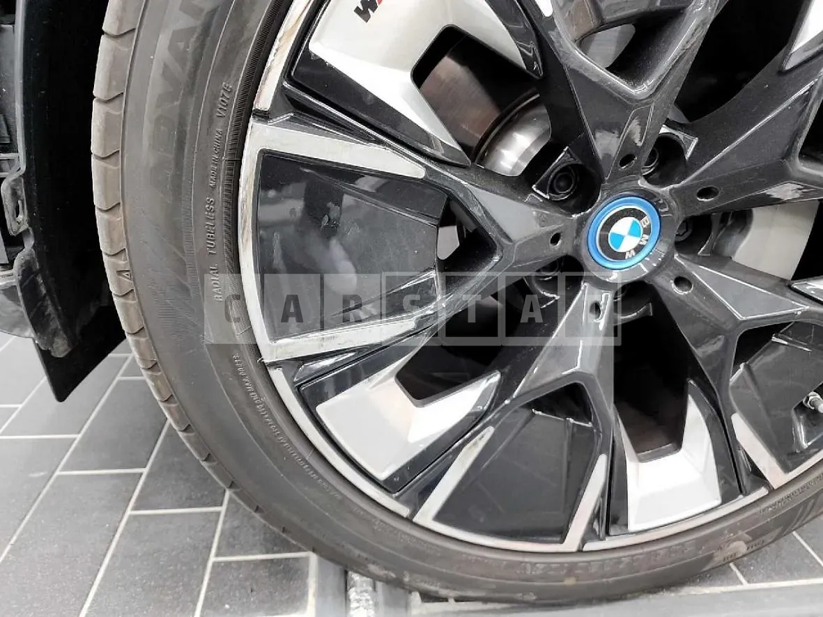 Photo 2 of 11: 2022 BMW I Series — Korean insurance auction
