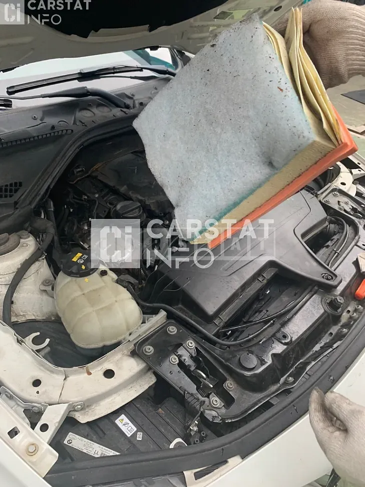 Photo 2 of 6: 2015 BMW 320d, VIN WBA3D3100FK277906 — Korean insurance auction