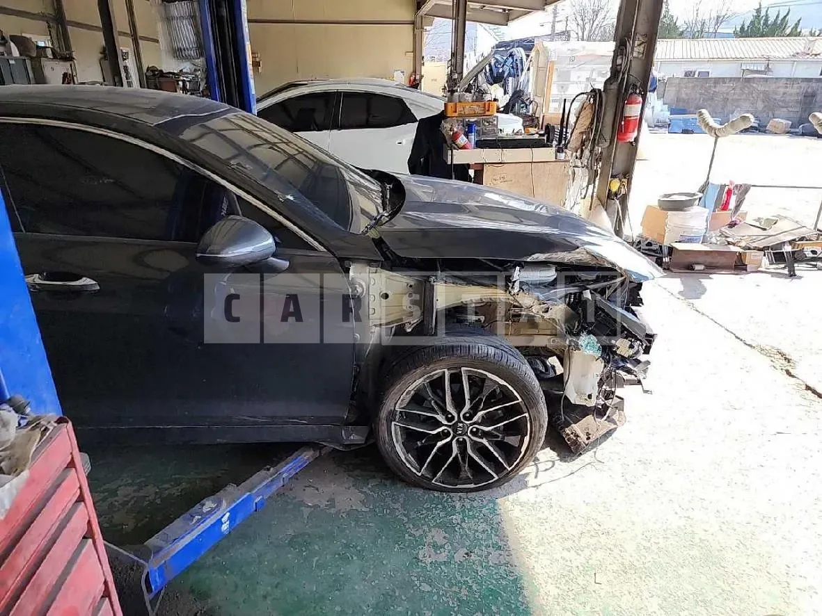 Photo 2 of 10: 2020 Kia K5 1.6, VIN KNAG2412BLA024757 — Korean insurance auction