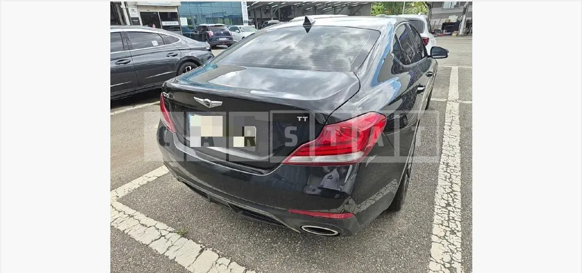 Photo 2 of 34: 2018 Genesis G70 2.0T — Korean insurance auction