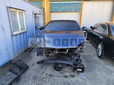Photo 1 of 17: 2015 Hyundai Santa Fe DM 2.2 (4WD), VIN KMHSW81XDFU459825 — Korean insurance auction