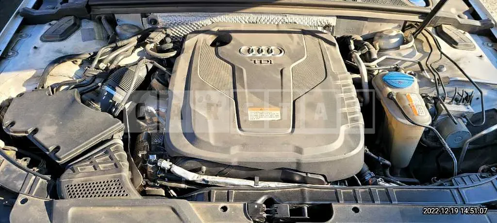 Photo 2 of 22: 2015 Audi A4 30 TDI, VIN WAUZZZ8KXFN042837 — Korean insurance auction
