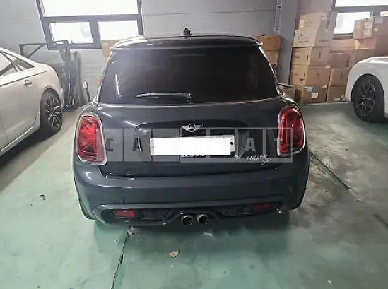 Photo 2 of 12: 2018 MINI Cooper SD — Korean insurance auction