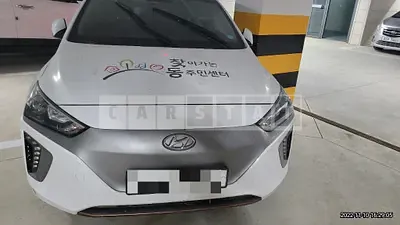 Photo 1 of 8: 2017 Hyundai Modern Ionic Electric, VIN KMHC851HFHU006394 — Korean insurance auction