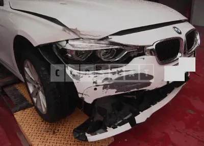Photo 1 of 9: 2018 BMW 320d, VIN WBA8C5107JA074031 — Korean insurance auction