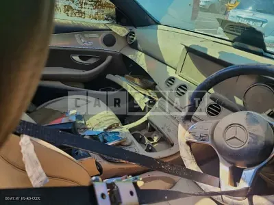 Photo 1 of 9: 2019 Mercedes-Benz E300, VIN WDDZF4JB4KA540872 — Korean insurance auction
