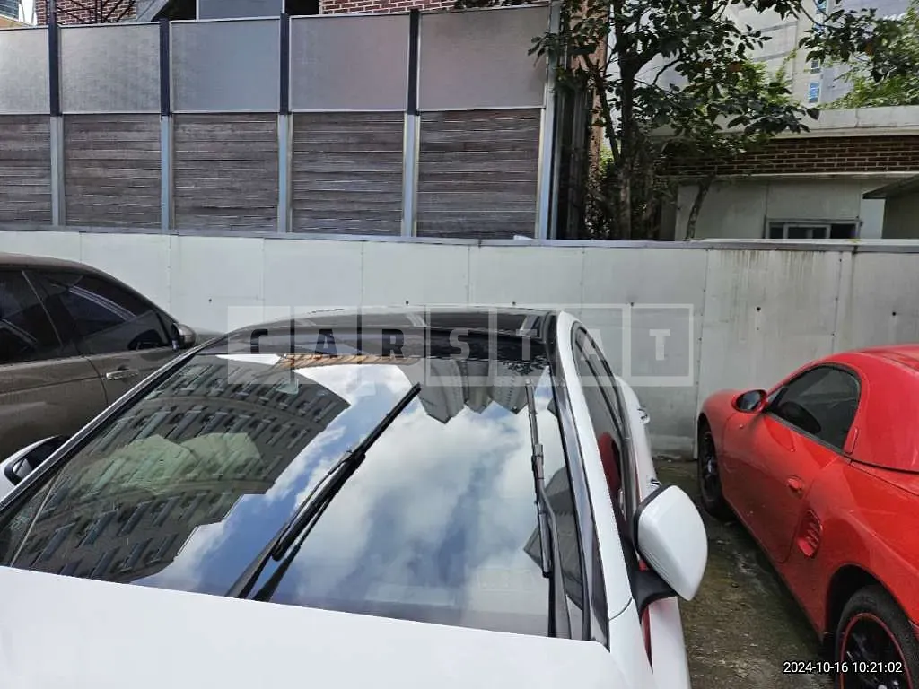 Photo 2 of 19: 2018 Mercedes-Benz C250d 4Matic — Korean insurance auction