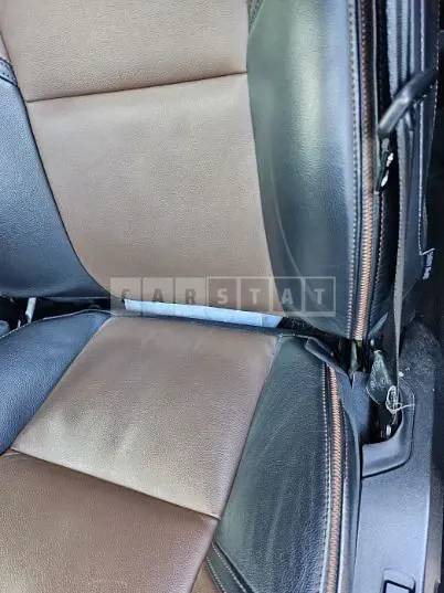Photo 2 of 10: 2015 Volvo V40CC — Korean insurance auction