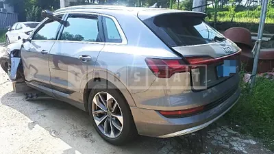 Photo 1 of 29: 2022 Audi e-tron 55 quattro — Korean insurance auction