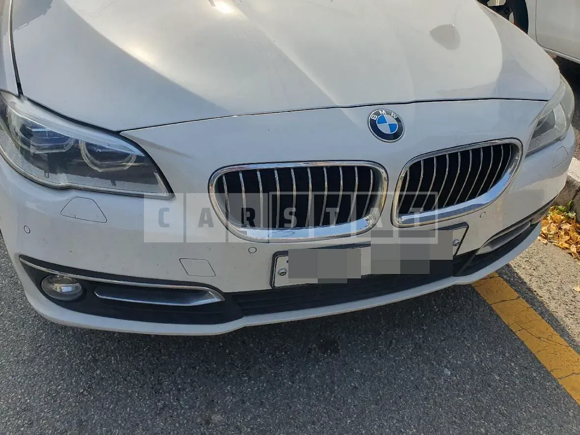 Photo 3 of 3: 2015 BMW (parts) 520d Headlight — Korean insurance auction
