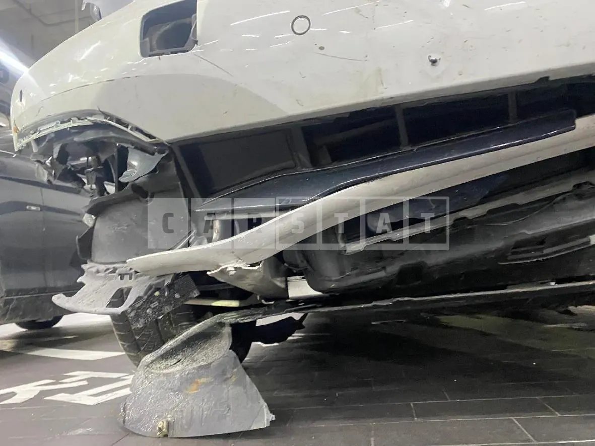 Photo 2 of 66: 2021 BMW 120i, VIN WBA7L7104N7K00257 — Korean insurance auction