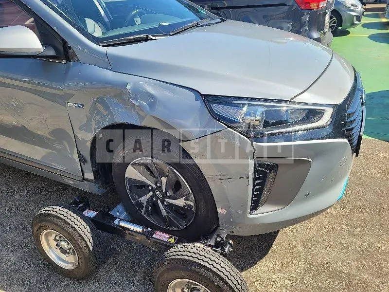 Photo 2 of 12: 2017 Hyundai IONIQ Hybrid — Korean insurance auction