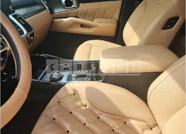 Photo 2 of 17: 2021 Kia Sorento — Korean insurance auction