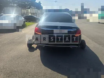 Photo 1 of 16: 2019 Mercedes-Benz E300 4Matic — Korean insurance auction
