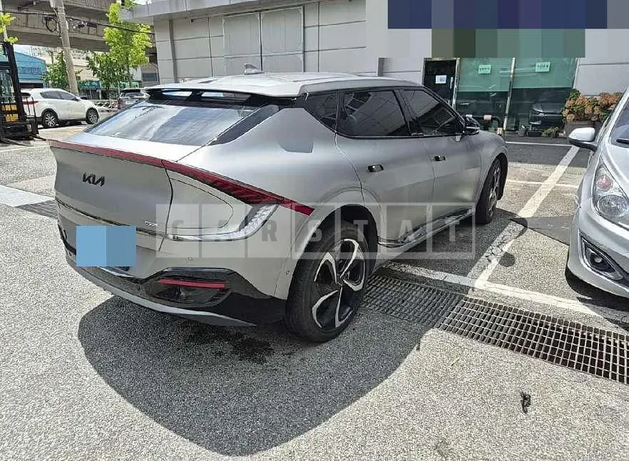 Photo 2 of 14: 2022 Kia EV6 Long Range 4WD — Korean insurance auction