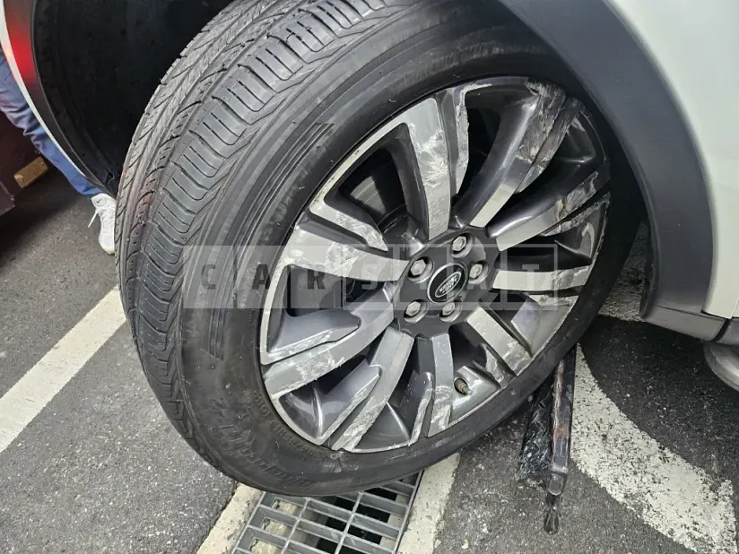 Photo 2 of 36: 2018 Land Rover Discovery Sport 2.0d — Korean insurance auction
