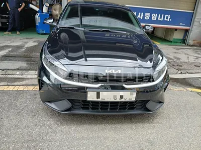 Photo 1 of 17: 2023 Kia Cz — Korean insurance auction