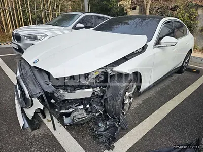 Photo 1 of 9: 2024 BMW 523d — Korean insurance auction