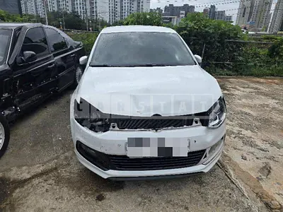 Photo 1 of 20: 2015 Volkswagen Polo 5 FL 1.4 TDI BMT — Korean insurance auction