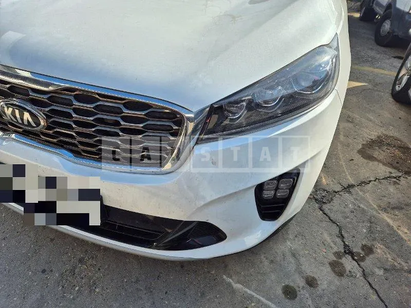 Photo 2 of 2: 2020 Kia (parts) Sorento Headlamp — Korean insurance auction