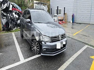 Photo 1 of 11: 2016 Volkswagen Jetta 2.0 TDI BMT — Korean insurance auction