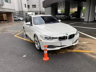 Photo 1 of 7: 2014 BMW Calm 320d — Korean insurance auction