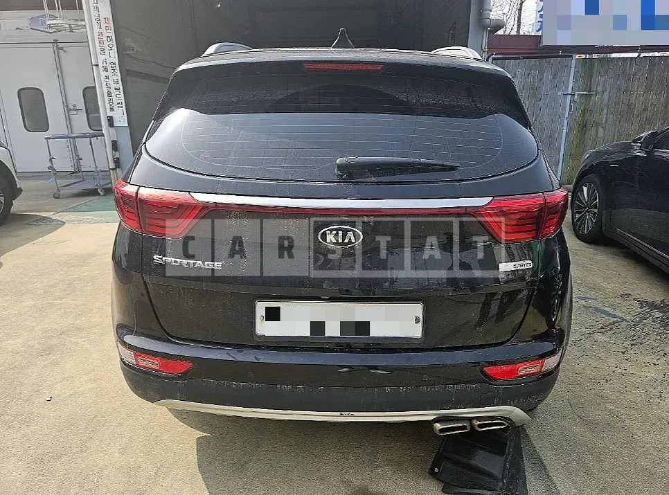 Photo 2 of 14: 2016 Kia Sportage — Korean insurance auction