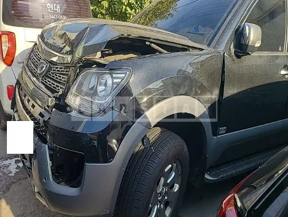 Photo 2 of 29: 2017 Kia Mojave, VIN KNAKN814DHA158588 — Korean insurance auction