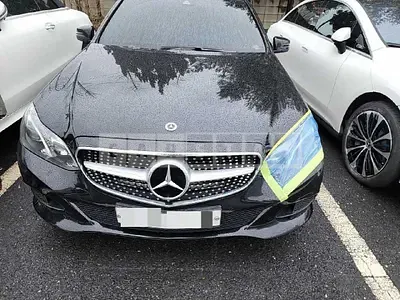 Photo 1 of 17: 2015 Mercedes-Benz E220 BlueTec, VIN WDDHF0AB0FB152140 — Korean insurance auction