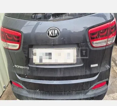 Photo 1 of 5: 2016 Kia Sorento — Korean insurance auction