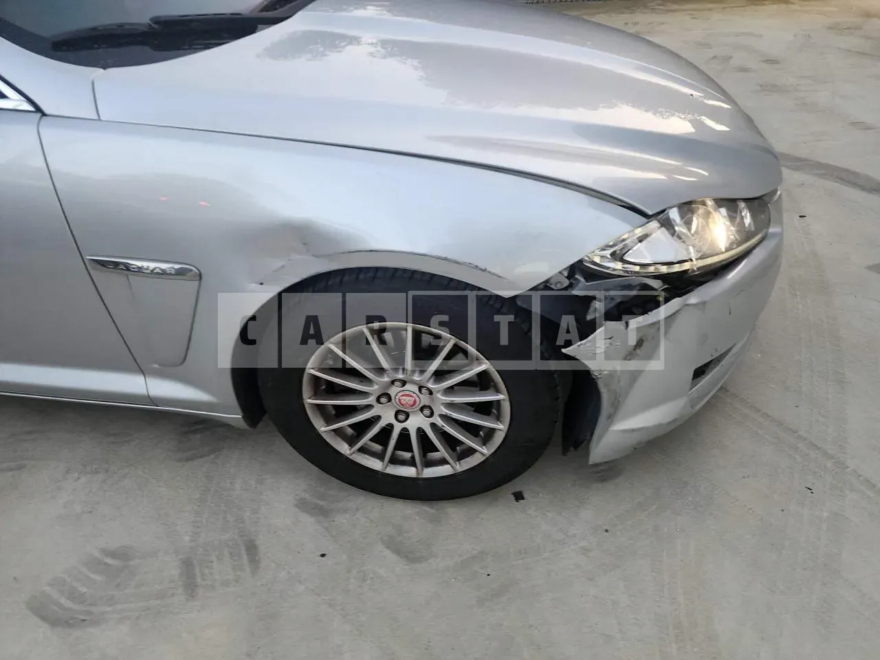 Photo 2 of 7: 2015 Jaguar XF 2.0GTDI, VIN SAJAA05S6FPU61779 — Korean insurance auction
