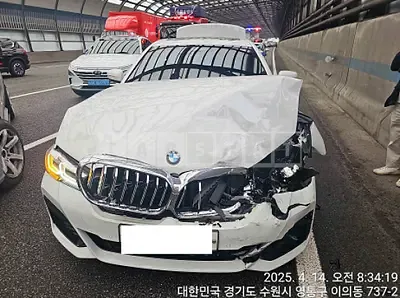 Photo 1 of 7: 2021 BMW 520i — Korean insurance auction