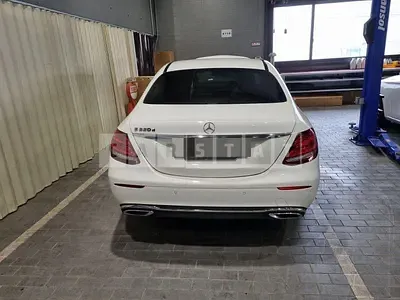 Photo 1 of 16: 2017 Mercedes-Benz E220 d, VIN WDDZF0EB5HA148298 — Korean insurance auction