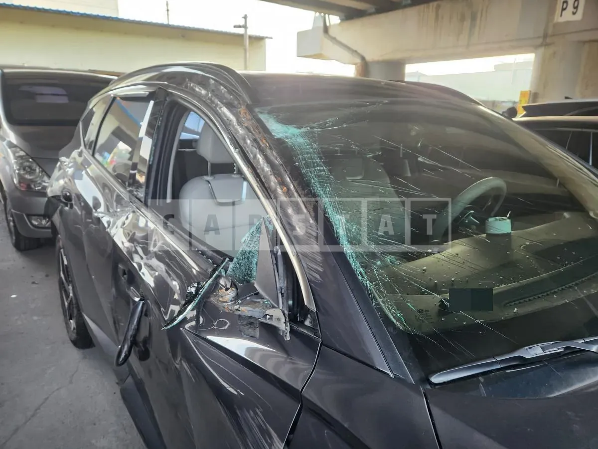 Photo 2 of 8: 2021 Hyundai Tucson Gasoline — Korean insurance auction