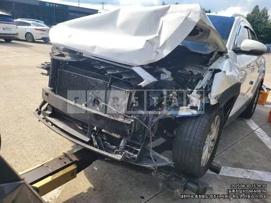 Photo 2 of 7: 2019 Hyundai Tucson — Korean insurance auction