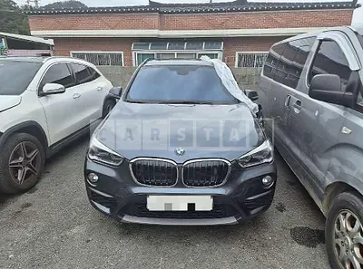 Photo 1 of 13: 2017 BMW X1 xDrive18d — Korean insurance auction