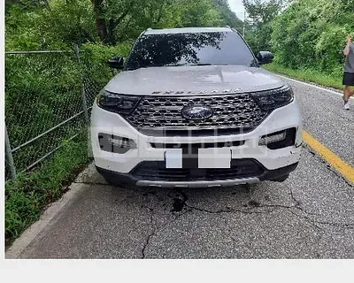 Photo 1 of 9: 2021 Ford Explorer 2.3 AWD — Korean insurance auction