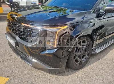 Photo 1 of 7: 2024 Kia Carnival — Korean insurance auction