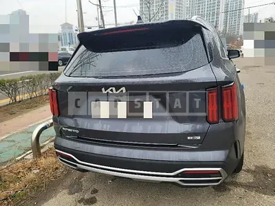 Photo 1 of 28: 2023 Kia Sorento 1.6 (Hybrid), VIN KNARL81GDPA200037 — Korean insurance auction