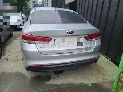 Photo 1 of 18: 2016 Kia K5 2.0 LPG, VIN KNAGU416BGA072668 — Korean insurance auction